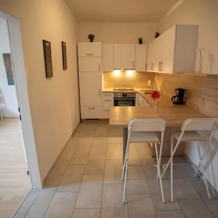 Apartment City *