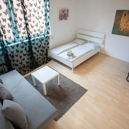 Apartment City *