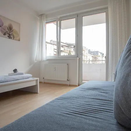 City Apartment *
